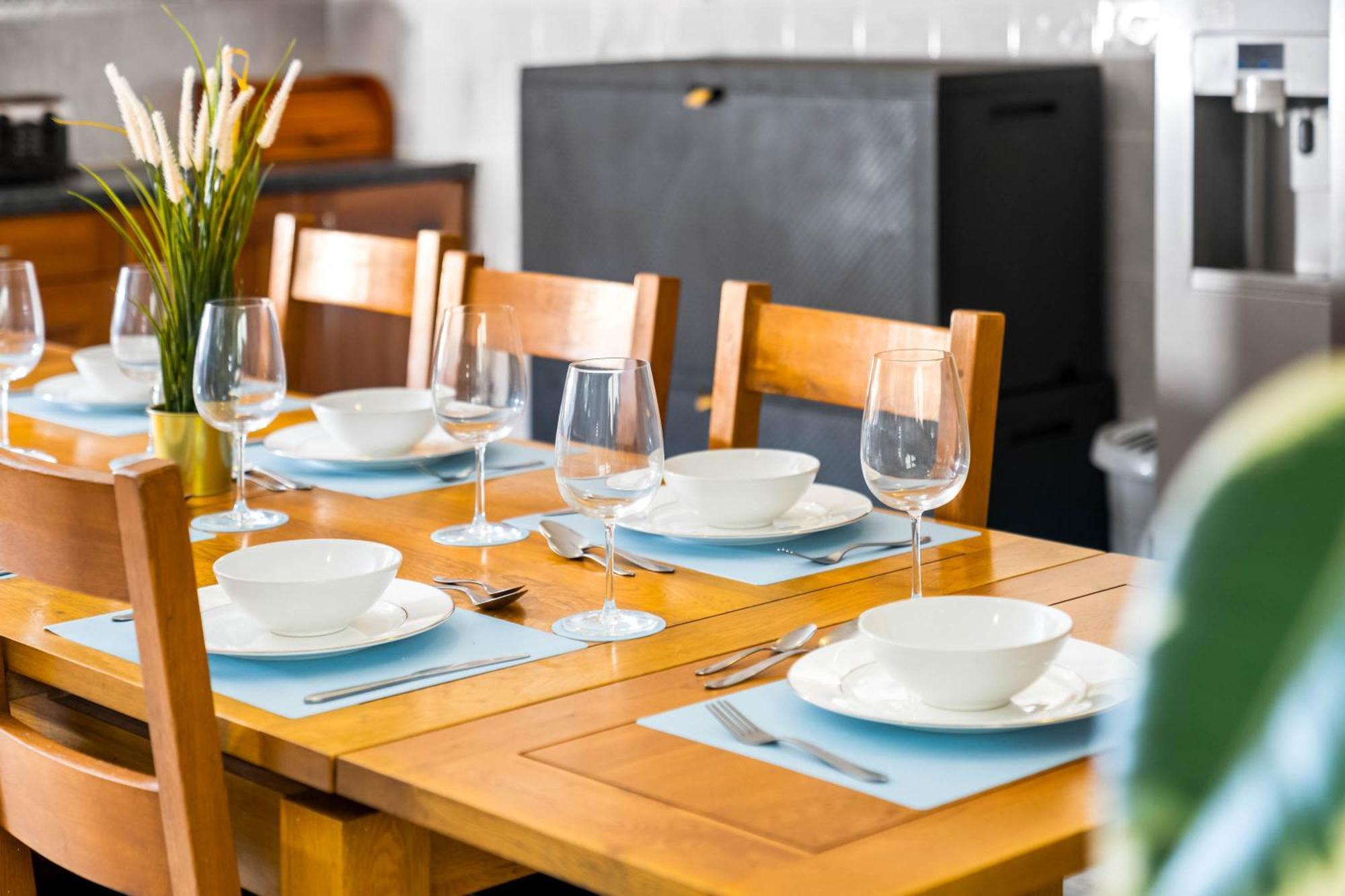 Modern 18 Guest Large Home In Solihull - Near Nec, Jlr, Hs2 And Bhx Birmingham Bagian luar foto